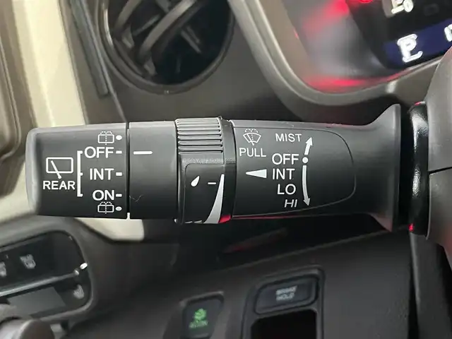 ホンダ Ｎ ＷＧＮ L ホンダセンシング 滋賀県 2021(令3)年 3.8万km ルナシルバーM 純正ディスプレイオーディオ/・AM/FM/・CD/USB/・Bluetooth/・ワンセグTV/バックカメラ/ステアリングスイッチ/USB充電/ビルトインETC/前方ドライブレコーダー/運転席シートヒーター/衝突軽減ブレーキ(CMBS)/車線逸脱抑制システム/先行車発進警告/標識認識機能/アダプティブクルーズコントロール/電動格納ミラー/オートヘッドライト/ドアバイザー