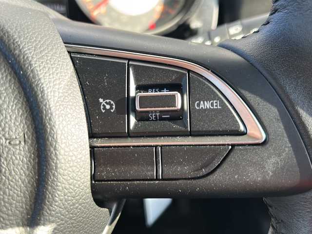 スズキ ジムニー XC 岐阜県 2023(令5)年 1.7万km ミディアムグレー 登録時走行距離：16214km/ナビ/バックカメラ/フルセグテレビ・Bluetooth/RAYSアルミホイール/シートヒーター/レーダークルーズコントロール/レーンキープアシスト/MT/４WD/ドライブレコーダー/背面タイヤ/LEDヘッドライト/オートライト/フォグライト/純正フロアマット/プッシュスタート/スマートキー