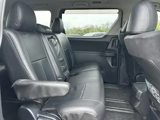 トヨタ ヴェルファイア 2．4Z 鹿児島県 2012(平24)年 13.3万km ブラック フリップダウンモニター/純正ナビ/　　CD/DVD/BT/フルセグ/左側パワースライドドア/HIDオートライト/純正18インチアルミホイール/ステアリングスイッチ/nanoeスイッチ/ECO MODEスイッチ/スマートキー