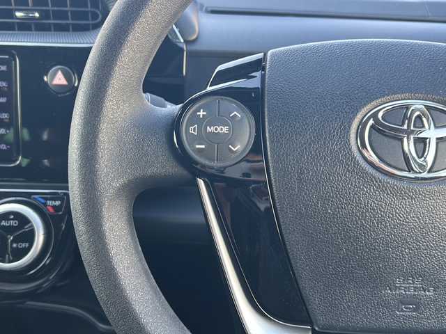 トヨタ アクア 岐阜県 2020(令2)年 4.7万km ブラックマイカ 純正ナビ/フルセグTV/AM/FM/Bluetooth/バックカメラ/ETC/プリクラッシュセーフティー/レーンディパーチャーアラート/横滑り防止装置/パーキングサポートブレーキ/クリアランスソナー/オートライト/プッシュスタート/スマートキー/純正フロアマット