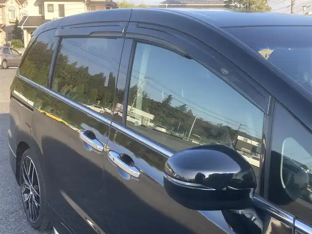 ホンダ オデッセイ アブソルート EX 埼玉県 2014(平26)年 12.4万km クリスタルブラックパール (株)IDOMが運営する【じしゃロン鳩ヶ谷店】の自社ローン対象車両になります。こちらは現金ご利用時の価格です。自社ローンご希望の方は別途その旨お申付け下さい。/登録時124018km/純正ナビ/フルセグTV/マルチビューカメラシステム/フリップダウンモニター/クルーズコントロール/衝突被害軽減システム/両側パワースライドドア/運転席パワーシート/ビルトインETC/ハーフレザーシート/キャプテンシート/オットマン/USB×2/HDMI/プッシュスタート/スマートキー/アイドリングストップ/革巻きステアリング/ステアリングリモコン/オートライト/フロントフォグランプ/パドルシフト/社外19インチAW(TRS)/ダブル/サイド/カーテンエアバッグ/ECON/ドアバイザー