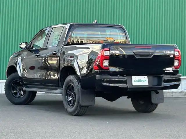 トヨタ ハイラックス Z GRスポーツ 宮城県 2022(令4)年 3.3万km アティチュードブラックマイカ プリクラッシュセーフティ/レーンディパーチャーアラート/ロードサインアシスト/先行車発進告知機能/クリアランスソナー/バックソナー/リアデフロック/アクティブトラクションコントロール/ダウンヒルアシストコントロール制御/オートLSD/8インチディスプレイオーディオ/・ナビ機能付/・Bluetooth/パノラミックビューモニター/ETC/ハーフレザーシート/革巻きステアリング/レーダークルーズコントロール/ステアリングスイッチ/パドルシフト/MTモード付AT/LEDヘッドランプ/フォグランプ/オートライト/スマートキー＆プッシュスタート/電動格納ミラー/純正フロアマット/W/サイド/カーテンエアバッグ