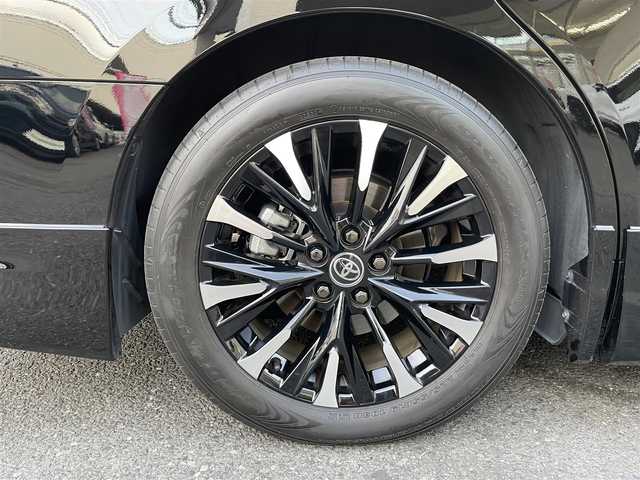 トヨタ アルファードハイブリット エグゼクティブ ラウンジ 埼玉県 2023(令5)年 2.8万km ブラック ハイブリッドモデル/4WD/モデリスタエアロキット/モデリスタフロントグリル/独立ムーンルーフ/メーカーナビゲーション/フルセグTV/JBLサウンドシステム/360カメラ/後席リアエンターテイメント/純正オプション19インチアルミ/GRパフォーマンスダンパー/GRドアスタビライザー&ブレースセット/ヘッドアップディスプレイ/アダプティブクルーズコントロール/オートハイビーム/LEDヘッドライト/デジタルインナーミラー /黒レザーシート/ETC20/シートヒーター/シートベンチレーション/ステアリングヒーター/パワーバックドア/FRコーナーセンサー/FRドライブレコーダー/ブラインドスポット/スペアタイヤ/AC100V/スペアキー/R6ディーラー点検記録簿/新車保証書/取扱説明書