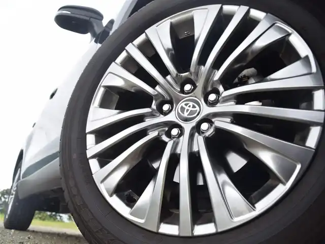 トヨタ ハリアー Z 兵庫県 2020(令2)年 2.4万km 黒 ワンオーナー/純正ナビ/全方位カメラ/フルセグTV/ハーフレザーシート/トヨタセーフティセンス/純正アルミホイール/LEDヘッドライト/オートライト/ETC/デジタルインナーミラー/ドライブレコーダー/ステアリングリモコン