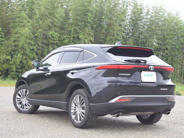 トヨタ ハリアー Z 兵庫県 2020(令2)年 2.4万km 黒 ワンオーナー/純正ナビ/全方位カメラ/フルセグTV/ハーフレザーシート/トヨタセーフティセンス/純正アルミホイール/LEDヘッドライト/オートライト/ETC/デジタルインナーミラー/ドライブレコーダー/ステアリングリモコン