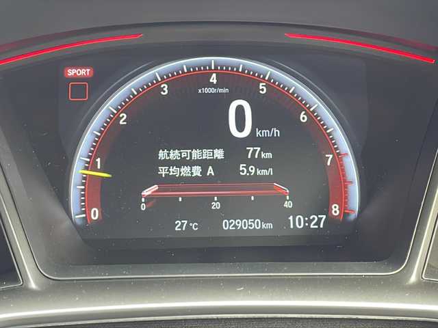 ホンダ シビック タイプR 福岡県 2018(平30)年 2.9万km 白 純正ナビ（Gathers)/クルーズコントロール（追従なし）/CD・DVD再生機能あり/エアロパーツ（フロント・リアアンダー）/ETC/社外カメラ（バックカメラ）/ミュージックプレイヤー接続（ipod)/TV(フルセグ）/純正フロアマット/USB入力端子/純正アルミホイール/盗難防止装置/LEDオートライト/エアバッグ（運転席・助手席）/取扱説明書/保証書/布系シート