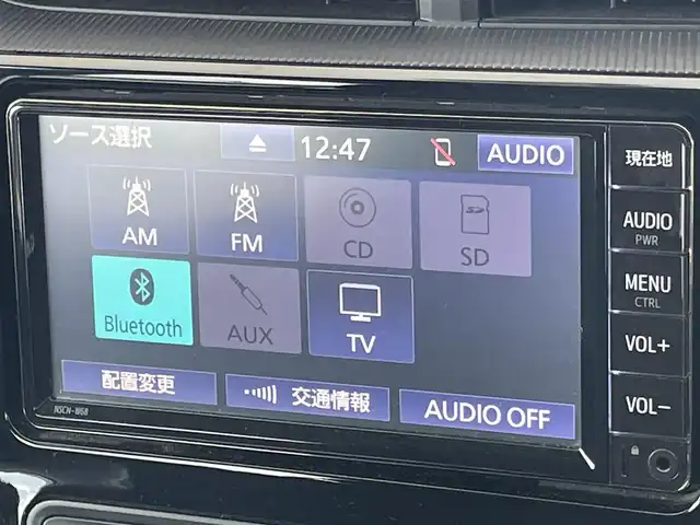トヨタ アクア S 埼玉県 2020(令2)年 11.4万km スーパーホワイトⅡ (株)IDOMが運営する【じしゃロン鳩ヶ谷店】の自社ローン専用車両になりますこちらは現金またはオートローンご利用時の価格です。自社ローンご希望の方は別途その旨お申付け下さい/純正ナビ/・TV/AM/FM/CD/SD/BT/バックカメラ/ETC/ドラレコ/ステアリングスイッチ/オートエアコン/リモコンキー/スペアキー/純正フロアマット/電動格納ミラー