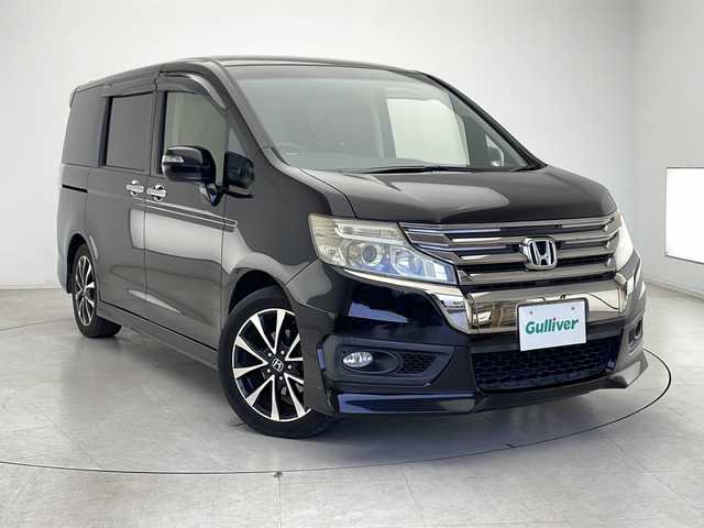 ホンダ ステップワゴン スパーダ Z クールスピリット 千葉県 2015(平27)年 11.5万km プレミアムスパークルブラックパール 純正SDナビ【VXM-155VFNi】/（ＴＶ／Ｂｌｕｅｔｏｏｔｈ／ＦＭ／ＡＭ／ＣＤ／ＤＶＤ／ＳＤ）/スマートキー(1本)/両側パワースライドドア/バックカメラ/ＥＴＣ/フォグランプ/クルーズコントロール/純正17インチアルミホイール/純正フロアマット/オートライト/パドルシフト/ステアリングスイッチ/ハーフレザーシート/ドアバイザー/電動格納ウィンカーミラー/横滑り防止装置