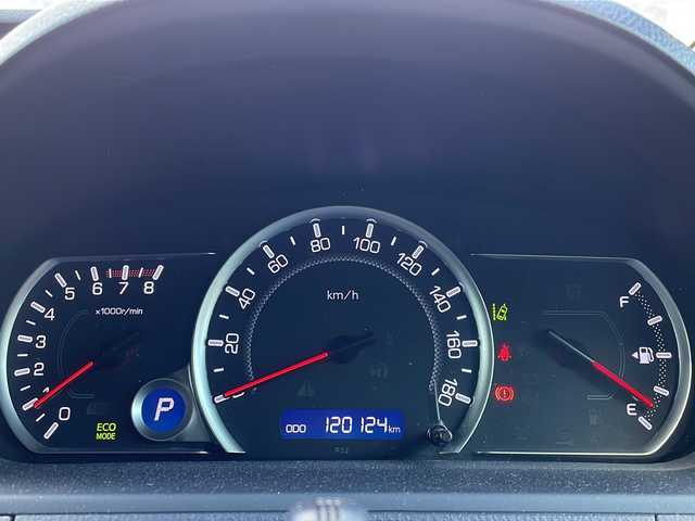 トヨタ ノア Si ダブルバイビー 長野県 2016(平28)年 12.1万km ホワイトパールクリスタルシャイン 車高調/純正10インチナビ/（NSZN-Z66T）/BluetoothAudio/ステアリングスイッチ/フルセグTV/バックカメラ/社外18インチアルミホイール/両側パワースライドドア/オートマチックハイビーム/クルーズコントロール/ハーフレザーシート/純正ビルトインETC/アイドリングストップ/衝突軽減ブレーキ/LEDヘッドライト/ウインカーミラー/スマートキー/オートライト