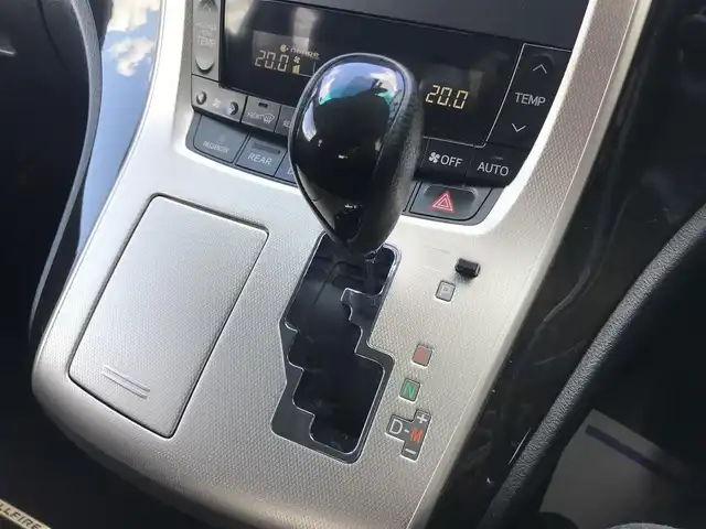 トヨタ ヴェルファイア 2．4Z ゴールデンアイズ 栃木県 2012(平24)年 12.9万km ホワイトパールクリスタルシャイン 株)IDOMが運営する【じしゃロン小山店】の自社ローン専用車両になります。こちらは現金またはオートローンご利用時の価格です。自社ローンご希望の方は別途その旨お申付け下さい//禁煙車/純正フルセグナビ/（CD/DVD/AM/FMラジオ）/(Bluetooth)/スマートキー/プッシュスタート/バックカメラ/ＥＴＣ/両側パワースライドドア/クルーズコントロール/フリップダウンモニター/コーナーセンサー/パワーバックドア/オットマン/ステアリングリモコン/電動格納ドアミラー/パワーウインドウ/オートライト/自動防眩ミラー