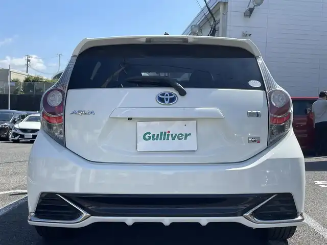 トヨタ アクア G G’s 長崎県 2014(平26)年 13.2万km ライムホワイトパールクリスタルシャイン 純正ディーラーナビ(FM/AM/CD/DVD/BT/TV)/プッシュスタート/ドライビングモードセレクト/バックカメラ/社外ドライブレコーダー/ALPINE製ツイーター/ETC/ハーフレザーシート/G’s純正AW/純正フロアマット/電格ウィンカーミラー/ヘッドライトレベライザ/オートライト/ABS/VSC/スマートキー/USB入力端子/取扱説明書/保証書