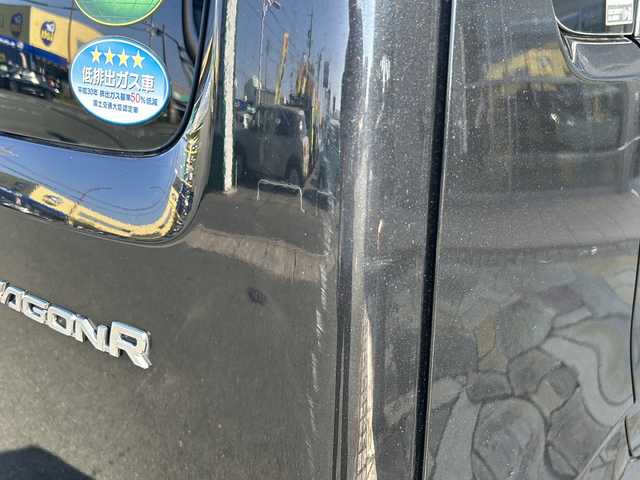 スズキ ワゴンＲ HYBRID FZ 静岡県 2020(令2)年 4.9万km ブルーイッシュブラックパール3 純正ナビ/・ラジオ/フルセグTV/・SD/ipod/USB/CD/DVD/Bluetooth/主要装備/・全方位カメラ　/・シートヒーター　/・ドライブレコーダー　/・レーンキープアシスト　/・オートライト　/・ハーフレザーシート　/・プッシュスタート　/・スマートキー　/・ヘッドアップディスプレイ　/・純正アルミホイール/・純正フロアマット/・盗難防止装置/・横滑り防止/・パワーステアリング/・パワーウィンドウ/・アイドリングストップ