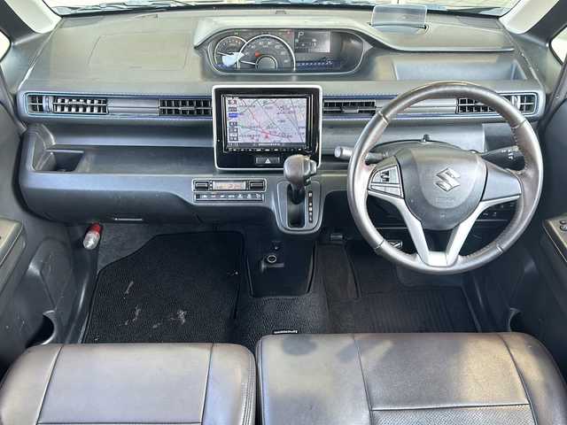 スズキ ワゴンＲ HYBRID FZ 静岡県 2020(令2)年 4.9万km ブルーイッシュブラックパール3 純正ナビ/・ラジオ/フルセグTV/・SD/ipod/USB/CD/DVD/Bluetooth/主要装備/・全方位カメラ　/・シートヒーター　/・ドライブレコーダー　/・レーンキープアシスト　/・オートライト　/・ハーフレザーシート　/・プッシュスタート　/・スマートキー　/・ヘッドアップディスプレイ　/・純正アルミホイール/・純正フロアマット/・盗難防止装置/・横滑り防止/・パワーステアリング/・パワーウィンドウ/・アイドリングストップ