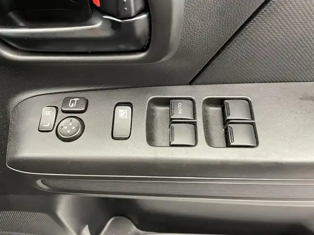 スズキ ワゴンＲ HYBRID FX 鹿児島県 2021(令3)年 4.1万km ピュアホワイトP ナビ(CD/DVD/Bluetooth/フルセグTV)　/バックカメラ　/デュアルカメラブレーキサポート　/誤発進抑制機能　/運転席シートヒーター　/前後ドライブレコーダー　/後方コーナーセンサー/フロアマット　/オートライト　/オートマチックハイビーム　/純正ドアバイザー　/電格ミラー/ヘッドライトレベライザー