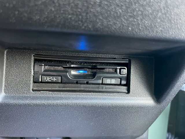 スズキ ジムニー シエラ JC 宮崎県 2020(令2)年 4.8万km ジャングルグリーン 社外SDナビ（CN-RA05D）/フルセグ　/CD　/DVD　/Bluetooth　/ETC　/ドラレコ　/前席シートヒーター　/クルコン　/衝突被害軽減ブレーキ　/横滑り防止　/レーンキープ　/ABS　/LED　/フロントフォグ/ダウンヒルアシストコントロール/盗難防止装置