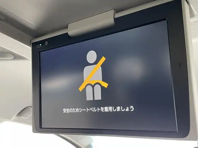 トヨタ ヴェルファイア Z Gエディション 福岡県 2020(令2)年 4万km ブラック フリップダウンモニター/純正１０インチナビ（ＮＳＺＮ－Ｚ６８Ｔ）/フルセグTV/CD/DVD/BT/SD/AM/FM/バックカメラ/黒革シート/衝突軽減/パワーバックドア/両側パワースライドドア/ステアリングヒーター/シートヒーター/エアシート/ＬＴＡ/クリアランスソナー/レーダークルーズコントロール/純正AW/シートメモリー/前席パワーシート/LEDオートライト/オートハイビーム/オットマン/ビルトインETC/電動パーキング/ブレーキホールド/スマートキー/プッシュスタート