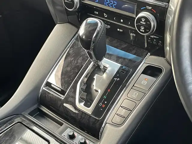 トヨタ ヴェルファイア Z Gエディション 福岡県 2020(令2)年 4万km ブラック フリップダウンモニター/純正１０インチナビ（ＮＳＺＮ－Ｚ６８Ｔ）/フルセグTV/CD/DVD/BT/SD/AM/FM/バックカメラ/黒革シート/衝突軽減/パワーバックドア/両側パワースライドドア/ステアリングヒーター/シートヒーター/エアシート/ＬＴＡ/クリアランスソナー/レーダークルーズコントロール/純正AW/シートメモリー/前席パワーシート/LEDオートライト/オートハイビーム/オットマン/ビルトインETC/電動パーキング/ブレーキホールド/スマートキー/プッシュスタート