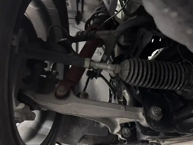 マツダ ロードスター S 三重県 2019(平31)年 3.8万km セラミックM プレミアムガソリン/FR/6F/純正 ラジオチューナー/（FM/AM/USB/AUX）/ビルトイン ETC（助手席シート背面）/i-ACTIVSENSE/リスク警報/・車線逸脱警報（LDWS）/・ブラインドスポットモニタリング（BSM）/事故回避支援/・スマートシティブレーキサポート（前進）/装備/・ファブリックシート/・マニュアルエアコン/・オートライト/・ハイビームコントロール（HBC）/・オートワイパー/・ステアリングスイッチ/・プッシュスタート/・純正16inAW/・クロス（布）ルーフ：黒/・本革巻きステアリング/など