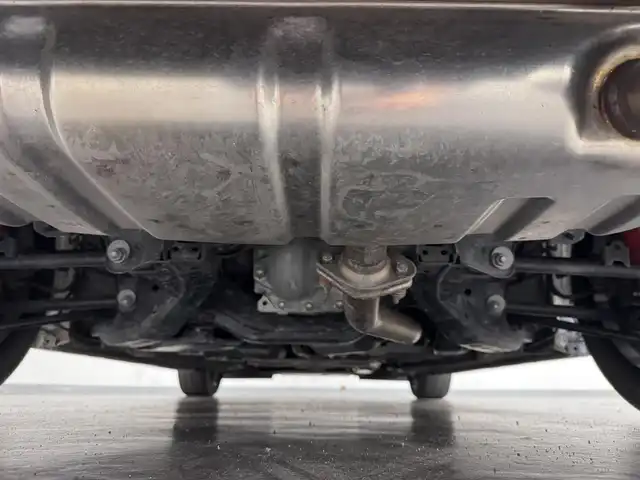 マツダ ロードスター S 三重県 2019(平31)年 3.8万km セラミックM プレミアムガソリン/FR/6F/純正 ラジオチューナー/（FM/AM/USB/AUX）/ビルトイン ETC（助手席シート背面）/i-ACTIVSENSE/リスク警報/・車線逸脱警報（LDWS）/・ブラインドスポットモニタリング（BSM）/事故回避支援/・スマートシティブレーキサポート（前進）/装備/・ファブリックシート/・マニュアルエアコン/・オートライト/・ハイビームコントロール（HBC）/・オートワイパー/・ステアリングスイッチ/・プッシュスタート/・純正16inAW/・クロス（布）ルーフ：黒/・本革巻きステアリング/など