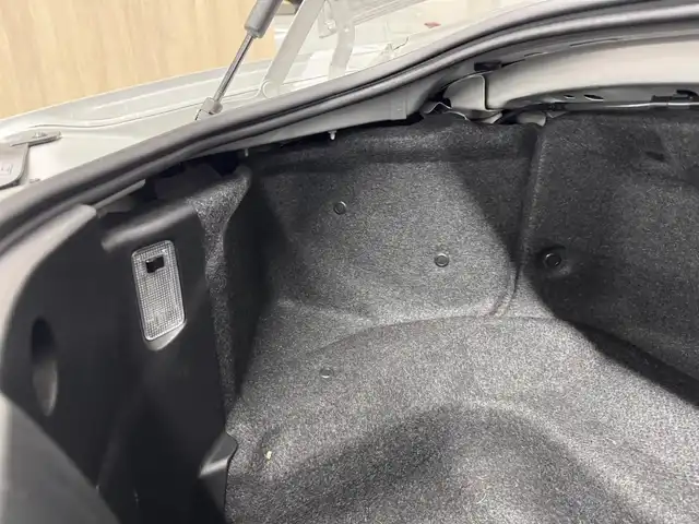 マツダ ロードスター S 三重県 2019(平31)年 3.8万km セラミックM プレミアムガソリン/FR/6F/純正 ラジオチューナー/（FM/AM/USB/AUX）/ビルトイン ETC（助手席シート背面）/i-ACTIVSENSE/リスク警報/・車線逸脱警報（LDWS）/・ブラインドスポットモニタリング（BSM）/事故回避支援/・スマートシティブレーキサポート（前進）/装備/・ファブリックシート/・マニュアルエアコン/・オートライト/・ハイビームコントロール（HBC）/・オートワイパー/・ステアリングスイッチ/・プッシュスタート/・純正16inAW/・クロス（布）ルーフ：黒/・本革巻きステアリング/など