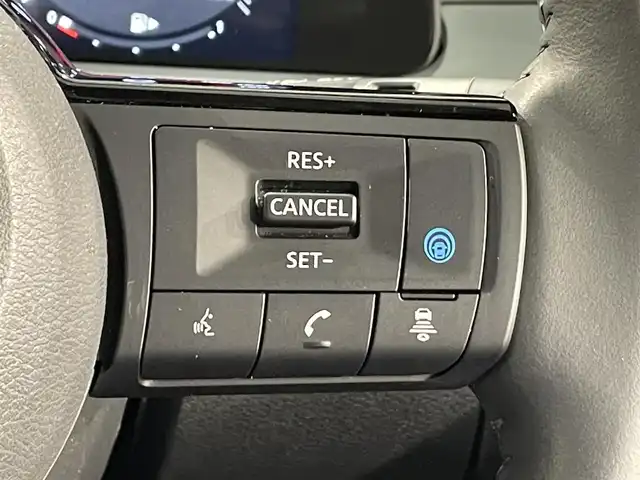 日産 オーラ G レザーエディション 愛知県 2023(令5)年 7.8万km ミッドナイトブラック/サンライズカッパー 純正9インチナビ/BOSEサウンド/プロパイロット/衝突軽減ブレーキ/アラウンドビューモニター/ビルトインETC2.0/シートヒーター/LEDヘッドライト/ドライブレコーダー/ワイヤレス充電/デジタルインナーミラー/ブラインドスポットモニター/ステアリングヒーター/フルセグTV/Bluetooth/コーナーセンサー/レーンキープアシスト/オートハイビーム/HDMI接続/Carplay/プッシュスタート/USB接続/スマートキー/純正フロアマット/純正アルミホイール/オートライト/本革シート/禁煙車/寒冷地仕様/ウィンカーミラー/電動格納ミラー/フォグランプ/ステアリングリモコン/電動パーキングブレーキ/オートブレーキホールド/オートエアコン