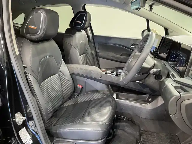 日産 オーラ G レザーエディション 愛知県 2023(令5)年 7.8万km ミッドナイトブラック/サンライズカッパー 純正9インチナビ/BOSEサウンド/プロパイロット/衝突軽減ブレーキ/アラウンドビューモニター/ビルトインETC2.0/シートヒーター/LEDヘッドライト/ドライブレコーダー/ワイヤレス充電/デジタルインナーミラー/ブラインドスポットモニター/ステアリングヒーター/フルセグTV/Bluetooth/コーナーセンサー/レーンキープアシスト/オートハイビーム/HDMI接続/Carplay/プッシュスタート/USB接続/スマートキー/純正フロアマット/純正アルミホイール/オートライト/本革シート/禁煙車/寒冷地仕様/ウィンカーミラー/電動格納ミラー/フォグランプ/ステアリングリモコン/電動パーキングブレーキ/オートブレーキホールド/オートエアコン