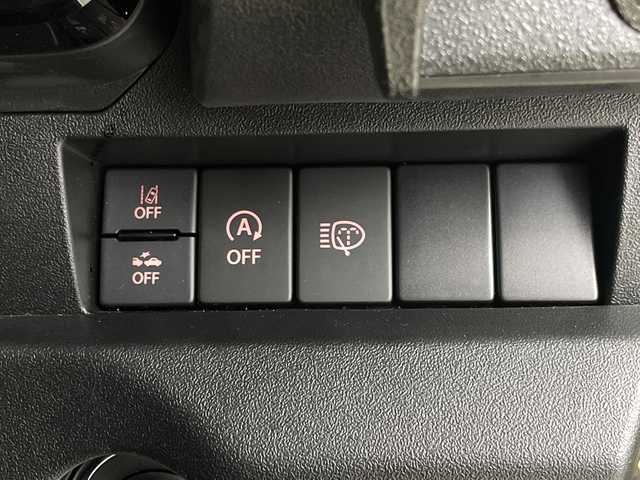 スズキ ジムニー XC 埼玉県 2022(令4)年 1.4万km シフォンアイボリーM 純正ナビ/フルセグテレビ/ビルトインETC/前後ドライブレコーダー/運転席・助手席シートヒーター/クルーズコントロール/衝突被害軽減ブレーキ/車線逸脱警報/ヒーテッドドアミラー/オートLEDライト/純正16インチアルミホイール