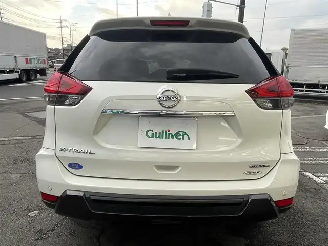 日産 エクストレイル ハイブリッド 20X エクストリーマーX 神奈川県 2017(平29)年 5.4万km ブリリアントホワイトパール プロパイロット/衝突軽減ブレーキ/パワーバックドア/コーナーセンサー/後側方車両検知警報　BSW/純正SDナビ/フルセグTV　USB　BT/アラウンドビューモニター/デジタルインナーミラー/エンジンスターター/ステアリングスイッチ/ルーフレール/純正18インチAW/カプロンシート/ビルトインETC/オートLEDヘッドライト/フォグライト/純正フロアマット