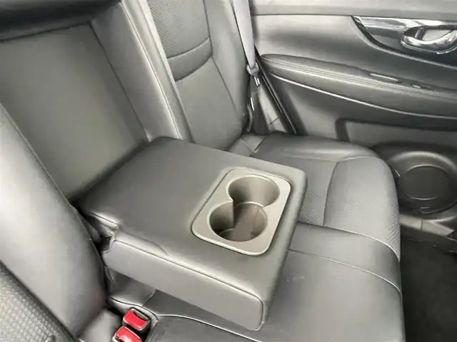 日産 エクストレイル ハイブリッド 20X エクストリーマーX 神奈川県 2017(平29)年 5.4万km ブリリアントホワイトパール プロパイロット/衝突軽減ブレーキ/パワーバックドア/コーナーセンサー/後側方車両検知警報　BSW/純正SDナビ/フルセグTV　USB　BT/アラウンドビューモニター/デジタルインナーミラー/エンジンスターター/ステアリングスイッチ/ルーフレール/純正18インチAW/カプロンシート/ビルトインETC/オートLEDヘッドライト/フォグライト/純正フロアマット