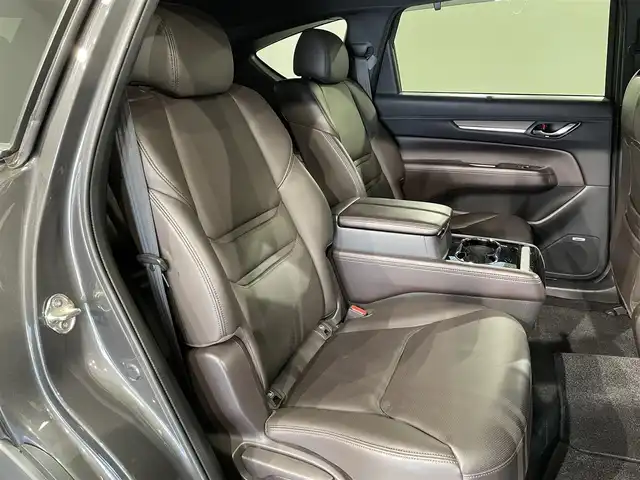 マツダ ＣＸ－８ XD Lパッケージ 愛知県 2018(平30)年 5.5万km マシーングレープレミアムM 純正8.8インチナビ/BOSEサウンド/衝突軽減ブレーキ/360度ビューカメラ/レーダークルーズコントロール/ビルトインETC/シートヒーター/LEDヘッドライト/ブラインドスポットモニター/ステアリングヒーター/パワーシート/電動リアゲート/フルセグTV/Bluetooth/コーナーセンサー/レーンキープアシスト/オートハイビーム/プッシュスタート/USB接続/ルーフレール/スマートキー/DVD再生/アイドリングストップ/ミュージックプレイヤー接続/純正フロアマット/純正アルミホイール/オートライト/本革シート/禁煙車/ディーゼル/ターボ/4WD/ウィンカーミラー/電動格納ミラー/フォグランプ/2列目センターコンソール/Wエアコン/トラクションコントロールシステム/電動パーキングブレーキ/オートブレーキホールド/ステアリングリモコン/ヘッドアップディスプレイ