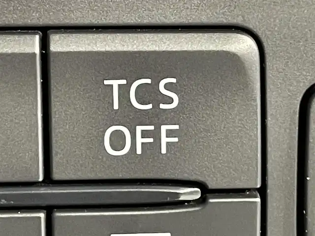 マツダ ＣＸ－８ XD Lパッケージ 愛知県 2018(平30)年 5.5万km マシーングレープレミアムM 純正8.8インチナビ/BOSEサウンド/衝突軽減ブレーキ/360度ビューカメラ/レーダークルーズコントロール/ビルトインETC/シートヒーター/LEDヘッドライト/ブラインドスポットモニター/ステアリングヒーター/パワーシート/電動リアゲート/フルセグTV/Bluetooth/コーナーセンサー/レーンキープアシスト/オートハイビーム/プッシュスタート/USB接続/ルーフレール/スマートキー/DVD再生/アイドリングストップ/ミュージックプレイヤー接続/純正フロアマット/純正アルミホイール/オートライト/本革シート/禁煙車/ディーゼル/ターボ/4WD/ウィンカーミラー/電動格納ミラー/フォグランプ/2列目センターコンソール/Wエアコン/トラクションコントロールシステム/電動パーキングブレーキ/オートブレーキホールド/ステアリングリモコン/ヘッドアップディスプレイ