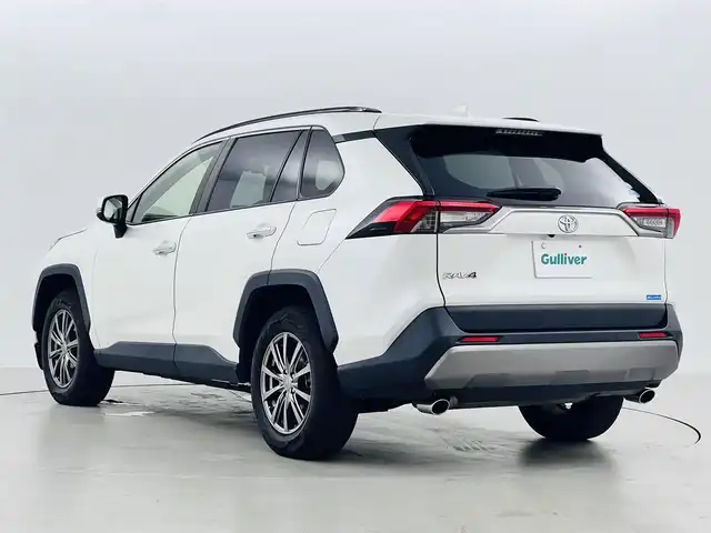 トヨタ ＲＡＶ４ G Zパッケージ 福島県 2020(令2)年 5万km ホワイトパールクリスタルシャイン ワンオーナー　/トヨタセーフティーセンス　/・プリクラッシュセーフティー/・レーダークルーズコントロール/・オートマチックハイビーム/・クリアランスソナー/・車線逸脱警報/・パーキングサポートブレーキ/・ブラインドスポットモニター/ナビ付純正ディスプレイオーディオ　/【AM/FM/Bluetooth/MIRACASTO】/バックカメラ　/ＥＴＣ　/置くだけ充電　/デジタルインナーミラー/電子パーキング　/・オートブレーキホールド/パワーバックドア　/パワーシート　/・シートヒーター　/・ステアリングヒーター/プッシュスタート/・スマートキー/・スペアキー/LEDライト/・フォグライト/・オートライト/・バックフォグライト/電動格納ウィンカーミラー/純正フロアマット/取扱説明書/・ナビ取扱説明書/・保証書