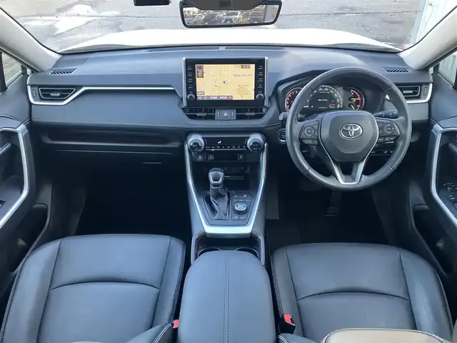 トヨタ ＲＡＶ４ G Zパッケージ 道南・函館 2020(令2)年 5万km ホワイトパールクリスタルシャイン /純正ディスプレイオーディオナビ//夏冬タイヤ//バックカメラ//ドライブレコーダー前後//ETC//プリクラッシュセーフティー//レーダークルーズコントロール//オートマチックハイビーム//クリアランスソナー//レーンディパーチャーアラート//ブラインドスポットモニター//パワーバックドア　//運転席パワーシート　//前席シートヒーター//置くだけ充電　//デジタルインナーミラー//エンジンプッシュスタート//スマートキー//LEDヘッドライト//フロントフォグライト//オートライト//バックフォグライト//ワイパーデアイサー