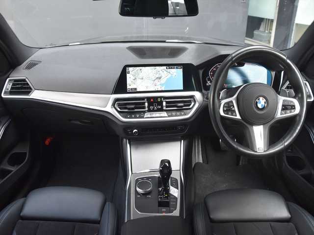 ＢＭＷ ３２０ｄ xDrive Mスポーツ 和歌山県 2020(令2)年 3.5万km 黒 インテリSF /ACC /純正ナビ /全方位カメラ /Apple carplay /アンビエントライト /DNパワーシート /ハーフレザー /シートヒーター /オートホールド /コーナーセンサー /ミラー型ETC /LEDヘッドライト /ドラレコ/スペアキー