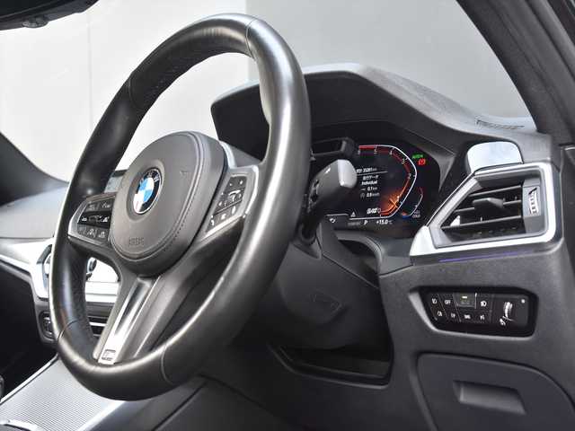 ＢＭＷ ３２０ｄ xDrive Mスポーツ 和歌山県 2020(令2)年 3.5万km 黒 インテリSF /ACC /純正ナビ /全方位カメラ /Apple carplay /アンビエントライト /DNパワーシート /ハーフレザー /シートヒーター /オートホールド /コーナーセンサー /ミラー型ETC /LEDヘッドライト /ドラレコ/スペアキー