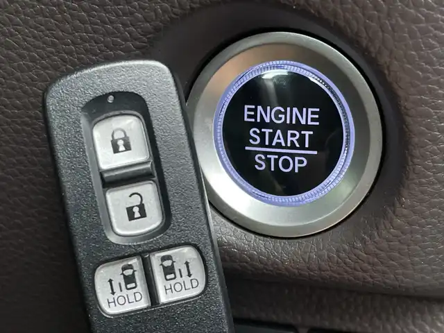 ホンダ Ｎ ＢＯＸ G･EX Hセンシング カッパーブラウンスタイル 新潟県 2019(令1)年 5.3万km パールⅡ ディーラー純正ナビ/　CD DVD BT フルセグTV/バックカメラ/両側パワースライドドア/衝突被害軽減装置/レーンキープアシスト/レーダークルーズコントロール/LEDヘッドライト/オートライト/ロールサンシェード/ISOFIX/ビルトインETC/横滑り防止装置/ステアリングスイッチ/プッシュスタート/スマートキー/充電ポート×２