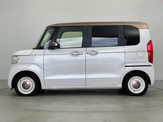 ホンダ Ｎ ＢＯＸ G･EX Hセンシング カッパーブラウンスタイル 新潟県 2019(令1)年 5.3万km パールⅡ ディーラー純正ナビ/　CD DVD BT フルセグTV/バックカメラ/両側パワースライドドア/衝突被害軽減装置/レーンキープアシスト/レーダークルーズコントロール/LEDヘッドライト/オートライト/ロールサンシェード/ISOFIX/ビルトインETC/横滑り防止装置/ステアリングスイッチ/プッシュスタート/スマートキー/充電ポート×２
