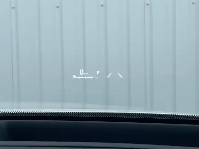 トヨタ ハリアー Z 愛媛県 2022(令4)年 3.8万km ホワイトパールクリスタルシャイン 純正12.3型ナビ　/AM/FM/BT/フルセグTV/全周囲カメラ　/JBLサウンド　/調光パノラマルーフ　/デジタルインナーミラー　/トヨタセーフティセンス　/レーダークルーズコントロール　/ブラインドスポットモニター/ＬＥＤヘッドライト　/電動リアゲート　/クリアランスソナー/電動パーキングブレーキ/電格ミラー/現状サマー(純正AW)(225/55/R19)