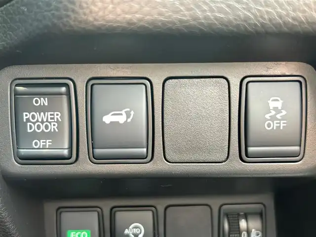日産 エクストレイル 20Xi 岩手県 2020(令2)年 4.8万km シャイニングブルー プロパイロット　純正９型ナビ　Ｂｌｕｅｔｏｏｔｈ　ＤＶＤ再生　Ｂｌｕｅｔｏｏｔｈ　ＥＴＣ　カプロンシート　シートヒーター　電動リアゲート　オートＬＥＤライト　フォグランプ　ルーフレール　スマートキー