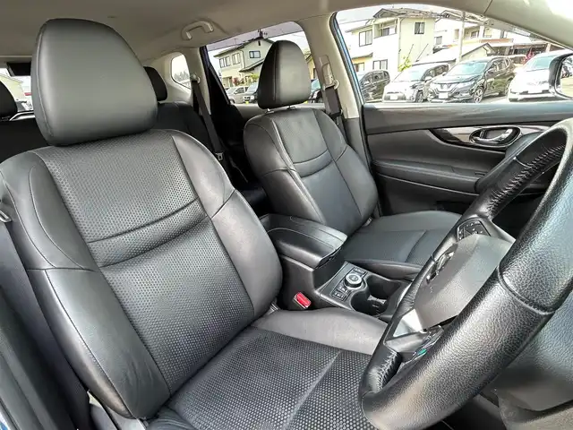 日産 エクストレイル 20Xi 岩手県 2020(令2)年 4.8万km シャイニングブルー プロパイロット　純正９型ナビ　Ｂｌｕｅｔｏｏｔｈ　ＤＶＤ再生　Ｂｌｕｅｔｏｏｔｈ　ＥＴＣ　カプロンシート　シートヒーター　電動リアゲート　オートＬＥＤライト　フォグランプ　ルーフレール　スマートキー