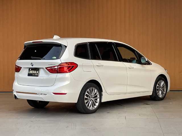 ＢＭＷ ２１８ｄ グランツアラー ラグジュアリー 愛知県 2019(令1)年 4.3万km ミネラルホワイト 純正ナビ /バックカメラ /ヘッドアップディスプレイ /アクティブクルーズコントロール /harman/kardonサウンド /黒革シート /シートヒーター /パワーバックドア /コンフォートアクセス /純正17インチAW /ETC /LEDヘッドライト