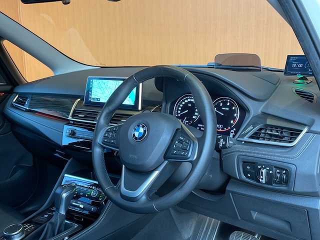 ＢＭＷ ２１８ｄ グランツアラー ラグジュアリー 愛知県 2019(令1)年 4.3万km ミネラルホワイト 純正ナビ /バックカメラ /ヘッドアップディスプレイ /アクティブクルーズコントロール /harman/kardonサウンド /黒革シート /シートヒーター /パワーバックドア /コンフォートアクセス /純正17インチAW /ETC /LEDヘッドライト