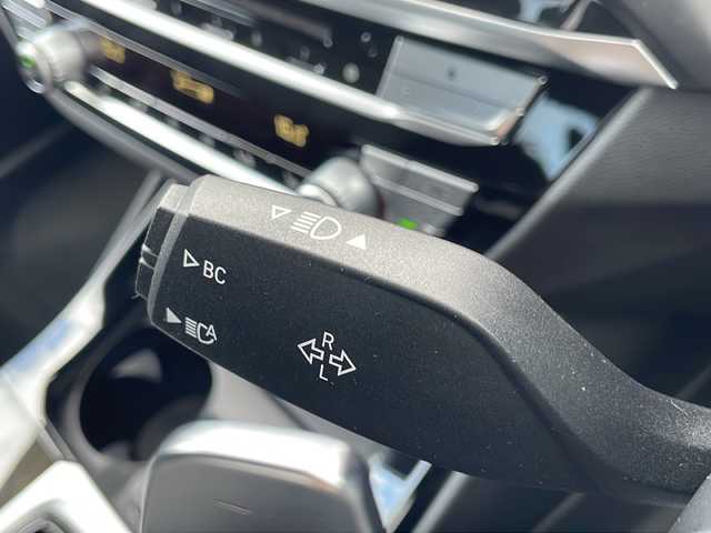 ＢＭＷ Ｘ３ xDrive20d Mスポーツ 山口県 2019(平31)年 4.5万km アルピンホワイトⅢ 黒革シート/純正メモリーナビ・地デジTV/全方位カメラ/ワイヤレス充電/カラーHUD/インテリジェントセーフティ/レーダークルーズコントロール/衝突軽減ブレーキ/LKA/BSM/コーナーセンサー/純正19インチアルミホイール/LEDライト/LEDフォグ/パワーバックドア/ルーフレール/前席パワーシート/全席シートヒーター/純正CD/DVD/MSV/USB/BT/ミラーリング/ビルトインETC/ヒルディセントコントール/プッシュスタート/スマートキー×2/R2/3/4/5/7年ディーラー整備記録/保証書・取説あり
