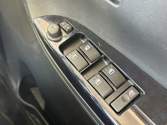 ダイハツ タント カスタム RS トップED SA Ⅲ 静岡県 2017(平29)年 8.5万km ブラックマイカメタリック 社外ナビ（SD DVD CD フルセグ）/バックカメラ/シートヒーター（D席）/ハーフレザーシート/純正アルミホイール/ETC/社外フロアマット/LEDヘッドライト/スマートキー/スペアキー/取扱説明書/保証書
