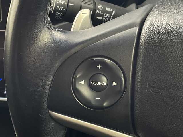 ホンダ シャトル ハイブリッド Z スタイルエディション 岐阜県 2016(平28)年 5.6万km ミッドナイトブルービームM 純正メモリナビ【VXM-165VFi】/・フルセグ/BT/CD/DVD/バックカメラ/ビルトインETC/ハーフレザーシート/・シートヒーター/革巻きステアリング/・ステアリングスイッチ/・パドルシフト/・クルーズコントロール/衝突軽減ブレーキ/ドライブレコーダー/純正フロアマット/純正ドアバイザー/ルーフレール/LEDヘッドライト/・フォグランプ