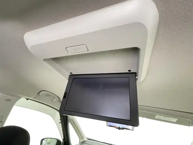 日産 セレナ ハイウェイスター 千葉県 2017(平29)年 3.4万km ダイヤモンドブラック 禁煙車/純正9インチメモリナビ　/　CD/DVD/BT/フルセグTV/純正フリップダウンモニター/両側パワースライドドア/アラウンドビューモニター/エマージェンシーブレーキ/レーンキープアシスト/プロパイロット/コーナーセンサー/デジタルインナーミラー/電子パーキング/オートホールド/ETC/LEDヘッドライト/フォグライト/純正16インチアルミホイール