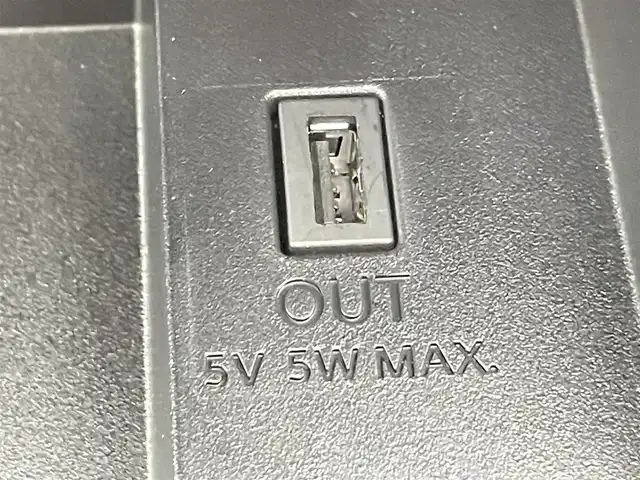 日産 セレナ ハイウェイスター 千葉県 2017(平29)年 3.4万km ダイヤモンドブラック 禁煙車/純正9インチメモリナビ　/　CD/DVD/BT/フルセグTV/純正フリップダウンモニター/両側パワースライドドア/アラウンドビューモニター/エマージェンシーブレーキ/レーンキープアシスト/プロパイロット/コーナーセンサー/デジタルインナーミラー/電子パーキング/オートホールド/ETC/LEDヘッドライト/フォグライト/純正16インチアルミホイール