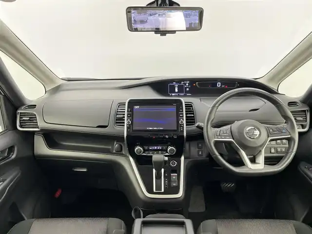 日産 セレナ ハイウェイスター 千葉県 2017(平29)年 3.4万km ダイヤモンドブラック 禁煙車/純正9インチメモリナビ　/　CD/DVD/BT/フルセグTV/純正フリップダウンモニター/両側パワースライドドア/アラウンドビューモニター/エマージェンシーブレーキ/レーンキープアシスト/プロパイロット/コーナーセンサー/デジタルインナーミラー/電子パーキング/オートホールド/ETC/LEDヘッドライト/フォグライト/純正16インチアルミホイール