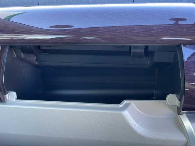 ダイハツ キャスト スタイル G VS SAⅢ 山口県 2021(令3)年 4.3万km プラムブラウンクリスタルマイカ 純正SDナビ/・Bluetooth/・フルセグテレビ/・DVD再生/・USB入力/パノラミックビュー/ドライブレコーダー/スマートアシストIII/・衝突回避支援ブレーキ機能/・誤発進抑制制御機能/・先行車発進お知らせ機能/・車線逸脱警報機能/・オートハイビーム/純正LEDヘッドライト/フォグライト/オートライト/純正アルミホイール/純正フロアマット/ドアバイザー/プッシュスタート/スマートキー/スペアキー有/コーナーセンサー/保証書/取扱説明書