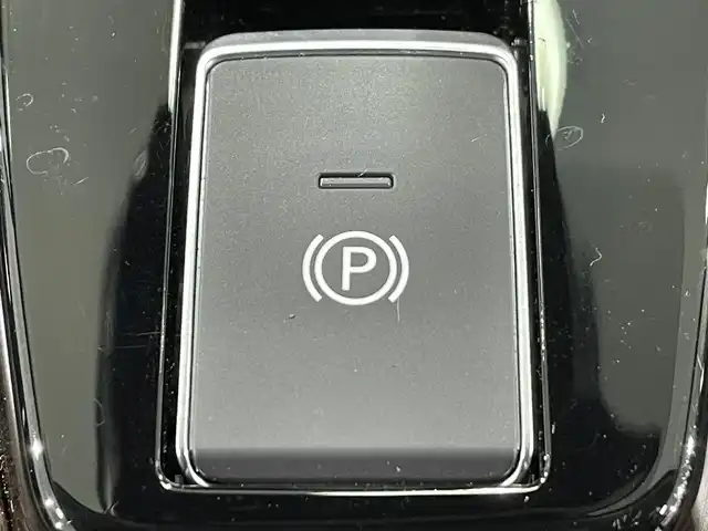 日産 オーラ G レザーエディション 愛知県 2024(令6)年 0.5万km 黒 純正9インチナビ/BOSEサウンド/プロパイロット/衝突軽減ブレーキ/アラウンドビューモニター/ビルトインETC2.0/LEDヘッドライト/デジタルインナーミラー/ブラインドスポットモニター/フルセグTV/Bluetooth/コーナーセンサー/レーンキープアシスト/オートハイビーム/HDMI接続/Carplay/プッシュスタート/USB接続/スマートキー/フロアマット/純正アルミホイール/オートライト/本革シート/禁煙車/ウィンカーミラー/電動格納ミラー/フォグランプ/置くだけ充電/電動パーキングブレーキ/オートブレーキホールド/オートエアコン/ステアリングリモコン/横滑り防止装置